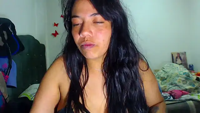 AmaraRoberts420 online show from 11-02-25, 02:05