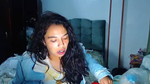 AmaraRoberts420 online show from 01-17-26, 06:28