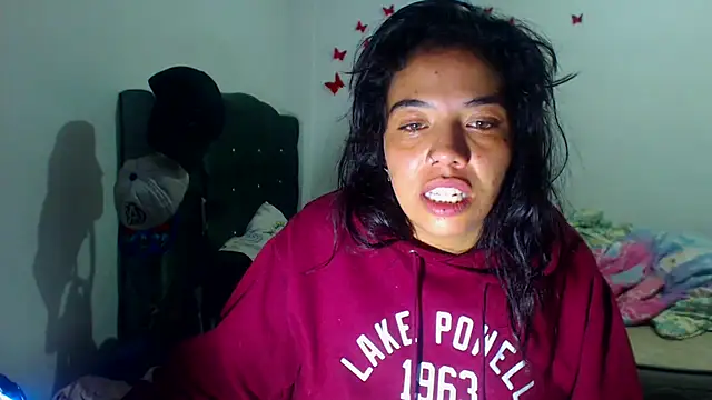 AmaraRoberts420 online show from 12-01-25, 06:09