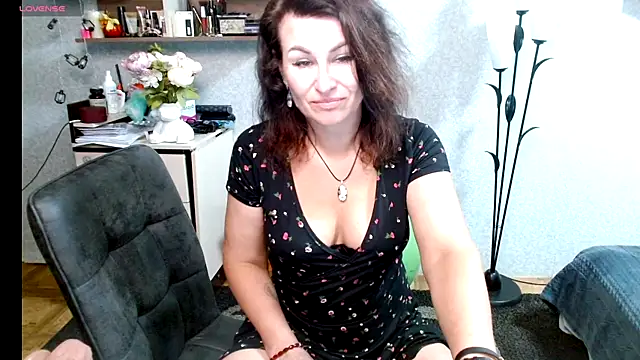 BeatriksS online show from 06-24-26, 06:39