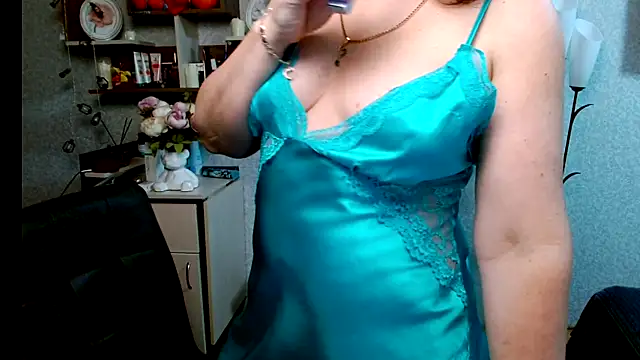 BeatriksS online show from 03-04-26, 04:37