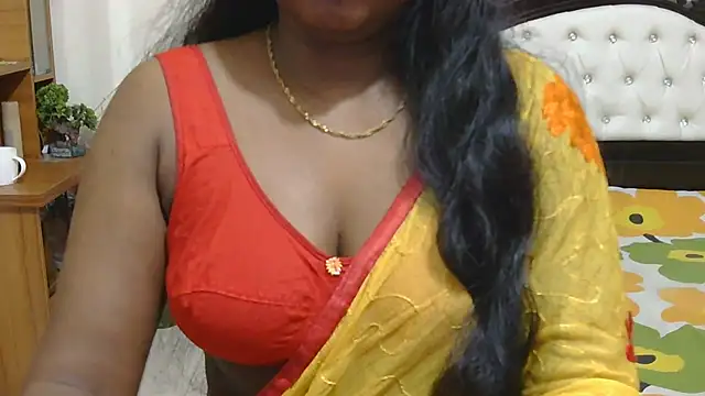 Snapshot of esita_1212 chatting on 09-14-25, 02:23 esita 1212 online show from 09-14-25, 02:23