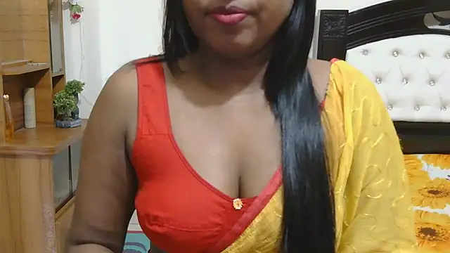 Snapshot of esita_1212 chatting on 10-05-25, 01:18 esita 1212 online show from 10-05-25, 01:18