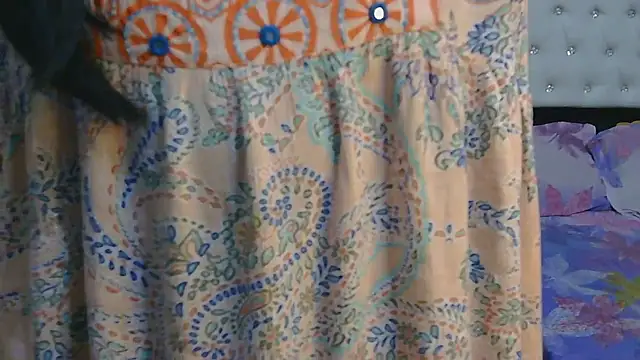 Snapshot of esita_1212 chatting on 01-13-26, 04:27 esita 1212 online show from 01-13-26, 04:27