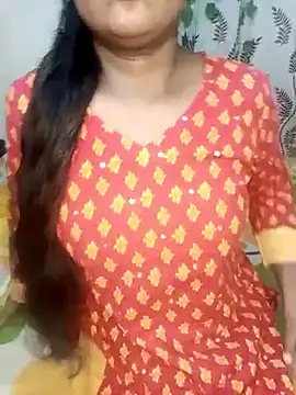 Snapshot of esita_1212 chatting on 03-09-25, 02:21 esita 1212 online show from 03-09-25, 02:21