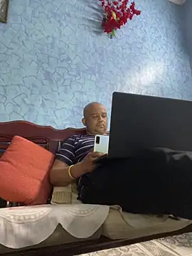 Snapshot of Dick_6inches chatting on 02-20-26, 02:19 Dick 6inches online show from 02-20-26, 02:19