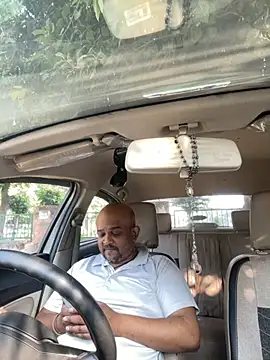 Dick 6inches online show from 10-26-25, 03:29