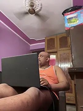 Dick 6inches online show from 04-12-26, 07:00