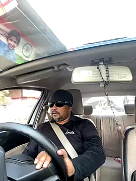 Dick 6inches online show from 10-25-25, 03:17