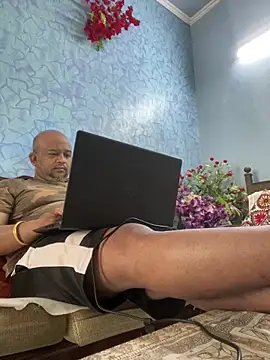 Snapshot of Dick_6inches chatting on 02-28-26, 03:17 Dick 6inches online show from 02-28-26, 03:17