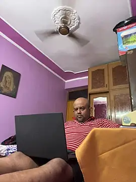Snapshot of Dick_6inches chatting on 06-21-26, 08:03 Dick 6inches online show from 06-21-26, 08:03