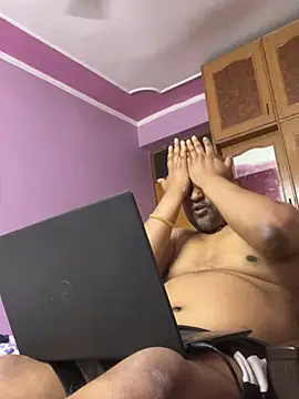 Snapshot of Dick_6inches chatting on 06-24-26, 01:43 Dick 6inches online show from 06-24-26, 01:43