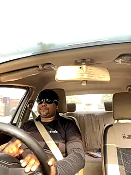 Dick 6inches online show from 11-19-25, 04:45