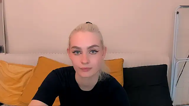 OliviaKisss online show from 10-30-25, 09:22