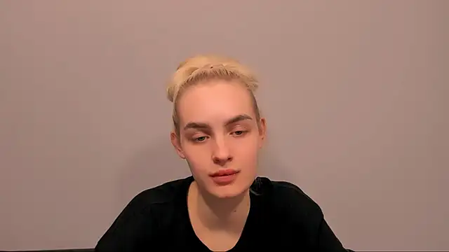 OliviaKisss online show from 02-22-26, 07:04