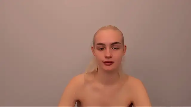 OliviaKisss online show from 12-21-25, 09:04