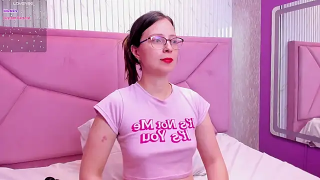 AmbeerWood  online show from 10-05-25, 03:41