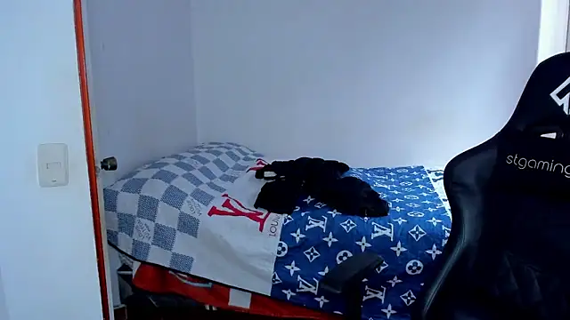 Tommy Bred online show from 03-09-26, 06:55