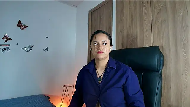 VICTORIABLACK xh online show from 11-30-25, 11:00