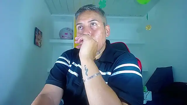 Yessi rousse online show from 03-20-25, 10:54