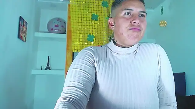 Yessi rousse online show from 03-18-25, 08:16