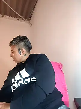 Yessi rousse online show from 02-23-26, 08:42