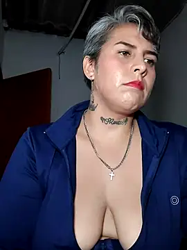 Snapshot of Yessi_rousse chatting on 06-13-26, 01:58 Yessi rousse online show from 06-13-26, 01:58