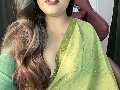 Snapshot of shanayaaa_1 chatting on 06-30-26, 07:14 shanayaaa 1 online show from 06-30-26, 07:14