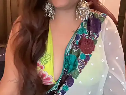 shanayaaa 1 online show from 04-13-26, 06:23