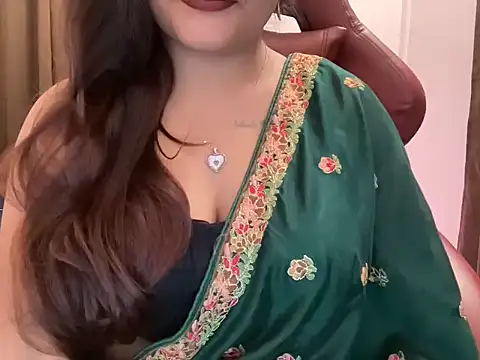 Snapshot of shanayaaa_1 chatting on 06-23-26, 07:12 shanayaaa 1 online show from 06-23-26, 07:12