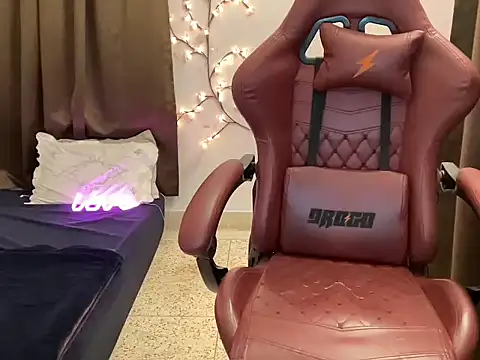 shanayaaa 1 online show from 04-14-26, 07:08