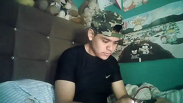 Snapshot of Valesh20 chatting on 10-02-25, 11:08 Valesh20 online show from 10-02-25, 11:08