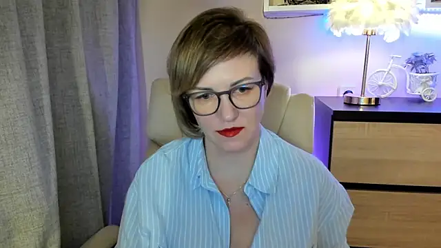 feliziaDesire online show from 10-28-25, 02:16