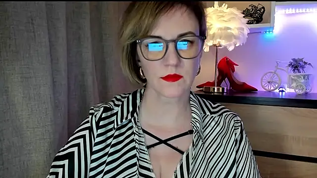 feliziaDesire online show from 10-12-25, 01:12