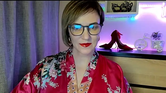 feliziaDesire online show from 10-07-25, 12:50