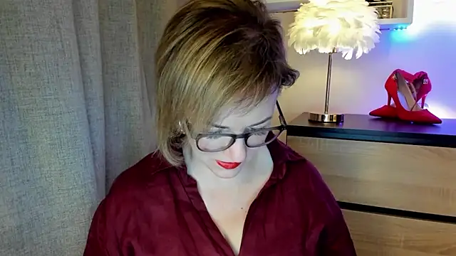 feliziaDesire online show from 10-21-25, 12:59