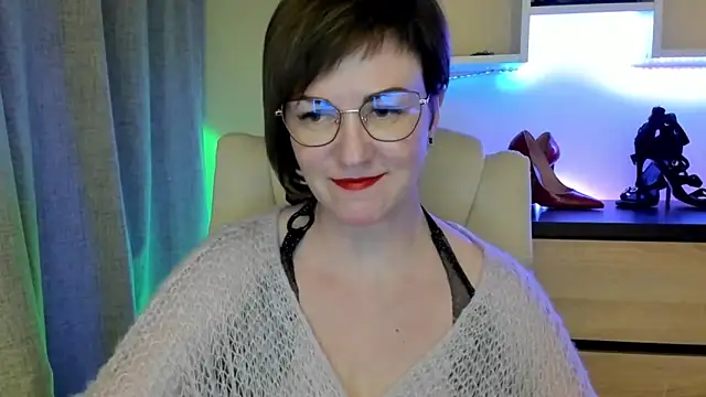 feliziaDesire online show from 02-11-26, 06:08