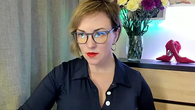 feliziaDesire online show from 10-15-25, 01:08