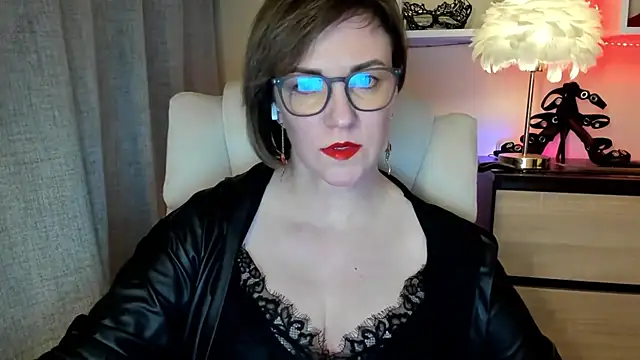 feliziaDesire online show from 11-18-25, 01:03