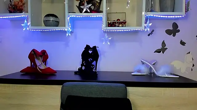 feliziaDesire online show from 03-19-25, 04:45