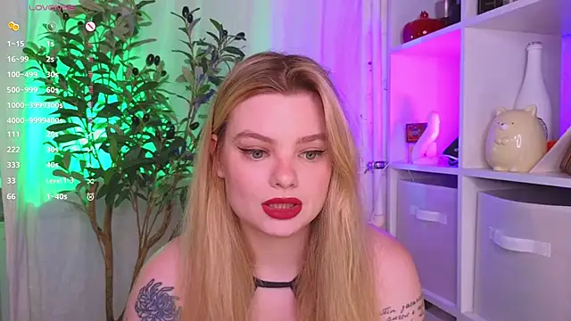 Hottie Jane online show from 03-21-25, 04:51