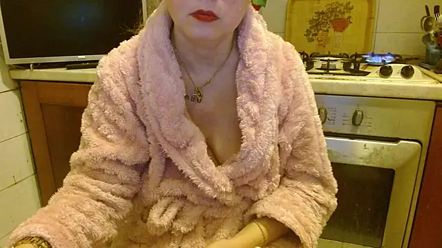 Snapshot of martachatte chatting on 05-01-26, 02:05 martachatte online show from 05-01-26, 02:05