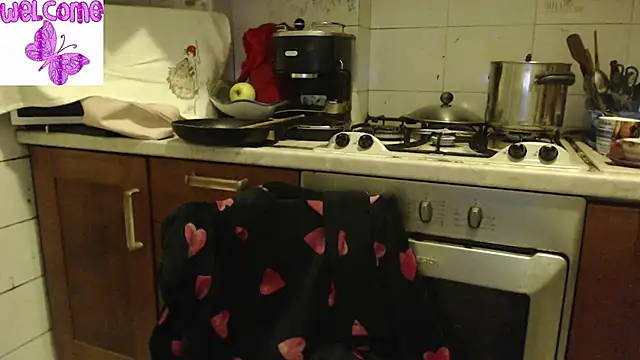 martachatte online show from 03-19-25, 06:01