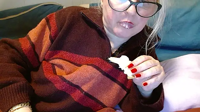 Snapshot of martachatte chatting on 04-26-26, 07:44 martachatte online show from 04-26-26, 07:44
