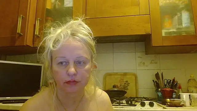 Snapshot of martachatte chatting on 07-26-26, 02:07 martachatte online show from 07-26-26, 02:07