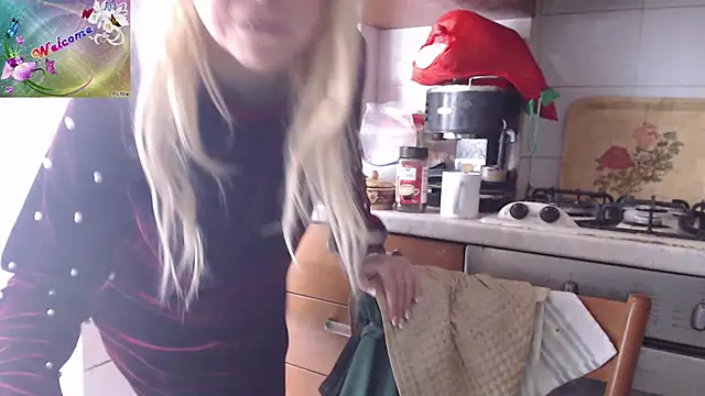 martachatte online show from 09-30-25, 08:31