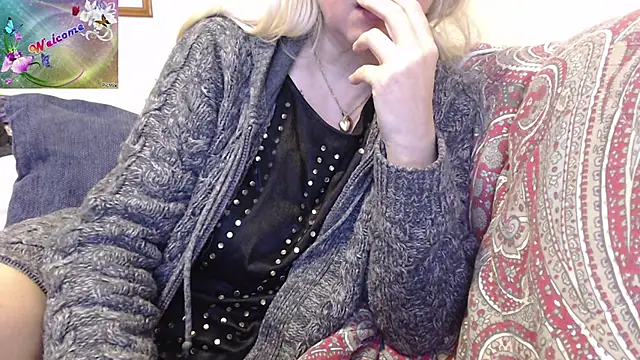martachatte online show from 10-16-25, 07:49
