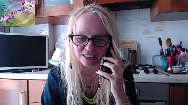 martachatte online show from 09-22-25, 07:14
