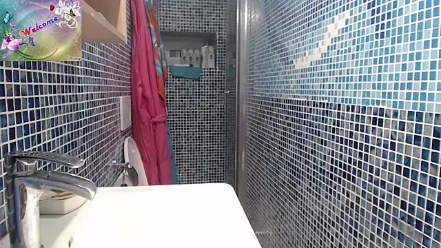 Snapshot of martachatte chatting on 11-07-25, 09:41 martachatte online show from 11-07-25, 09:41