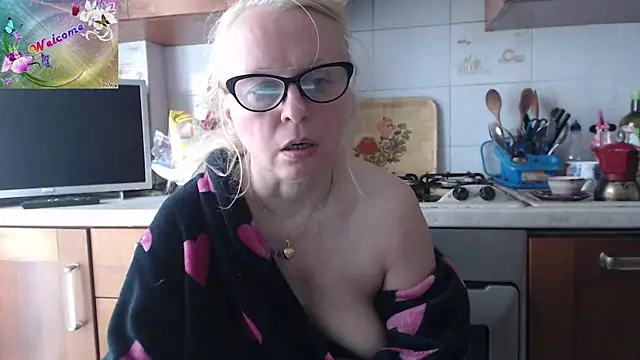 martachatte online show from 10-12-25, 08:05